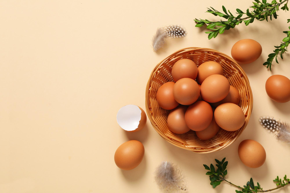 fresh-natural-farm-product-eggs